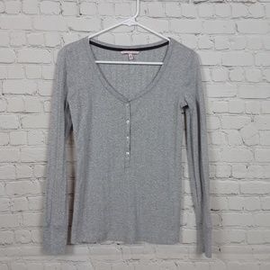Victoria's Secret Henly Top